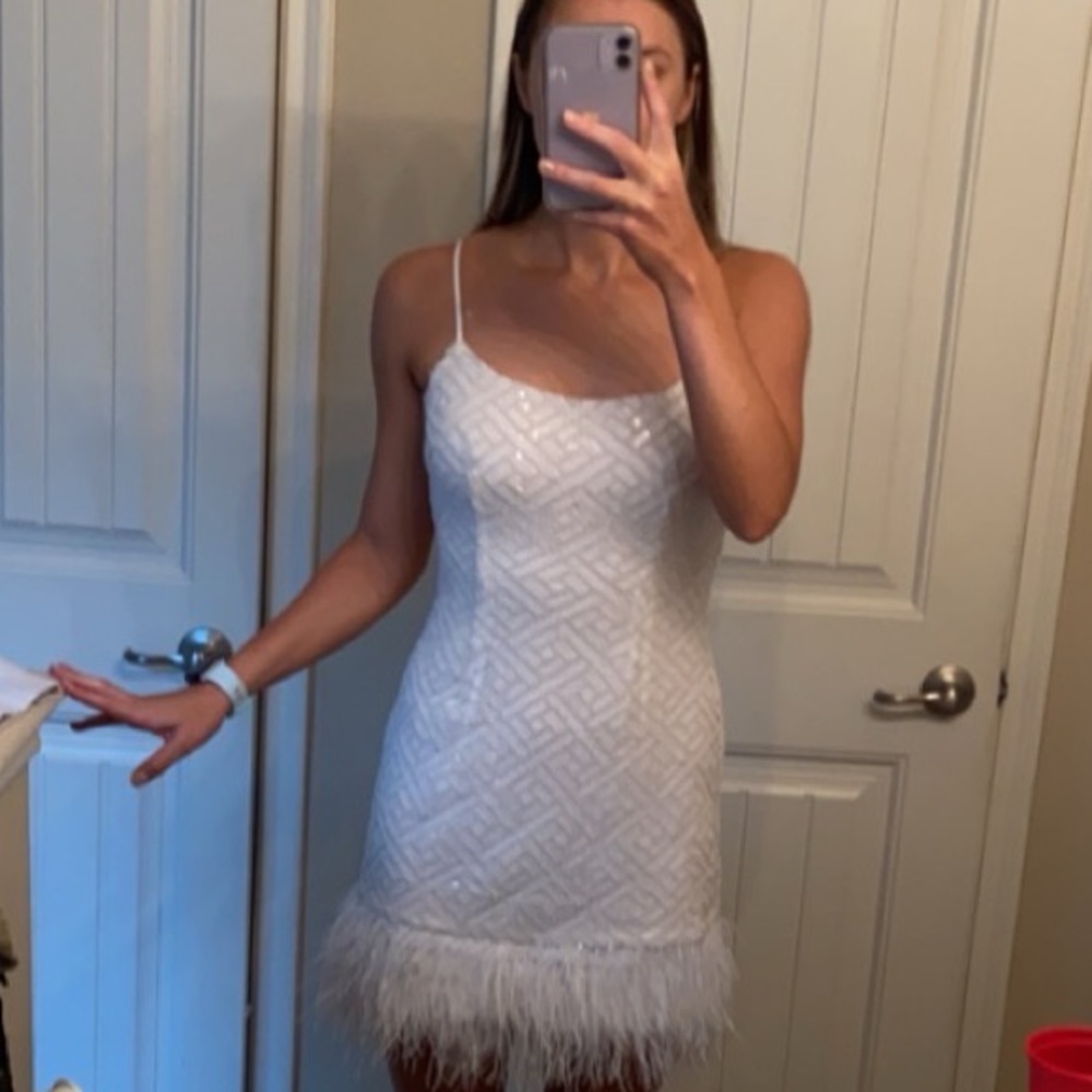 Revolve ELLIATT bridal feather exit dress - size small